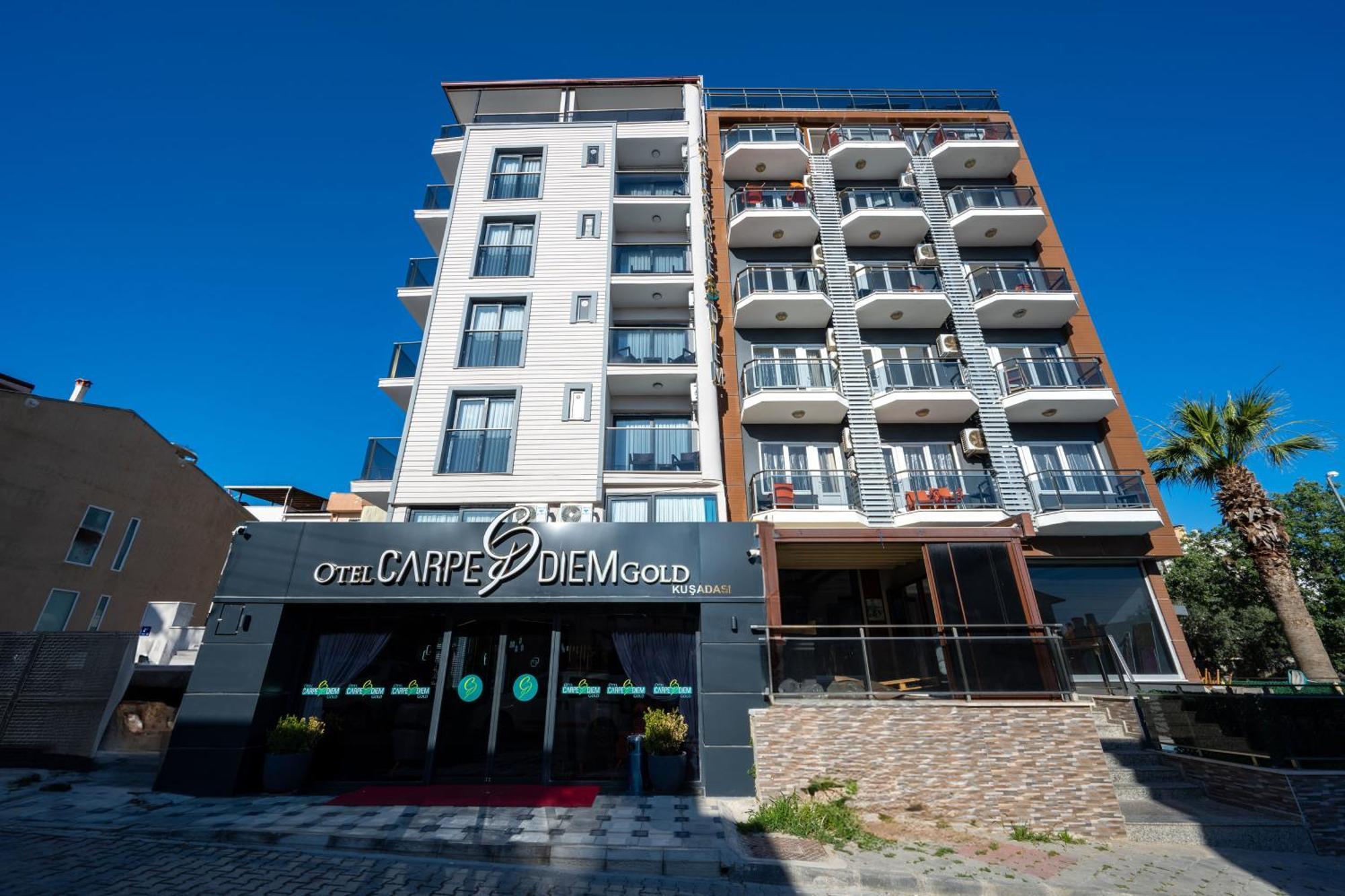 Otel Carpediem Gold كوشاداسيه المظهر الخارجي الصورة