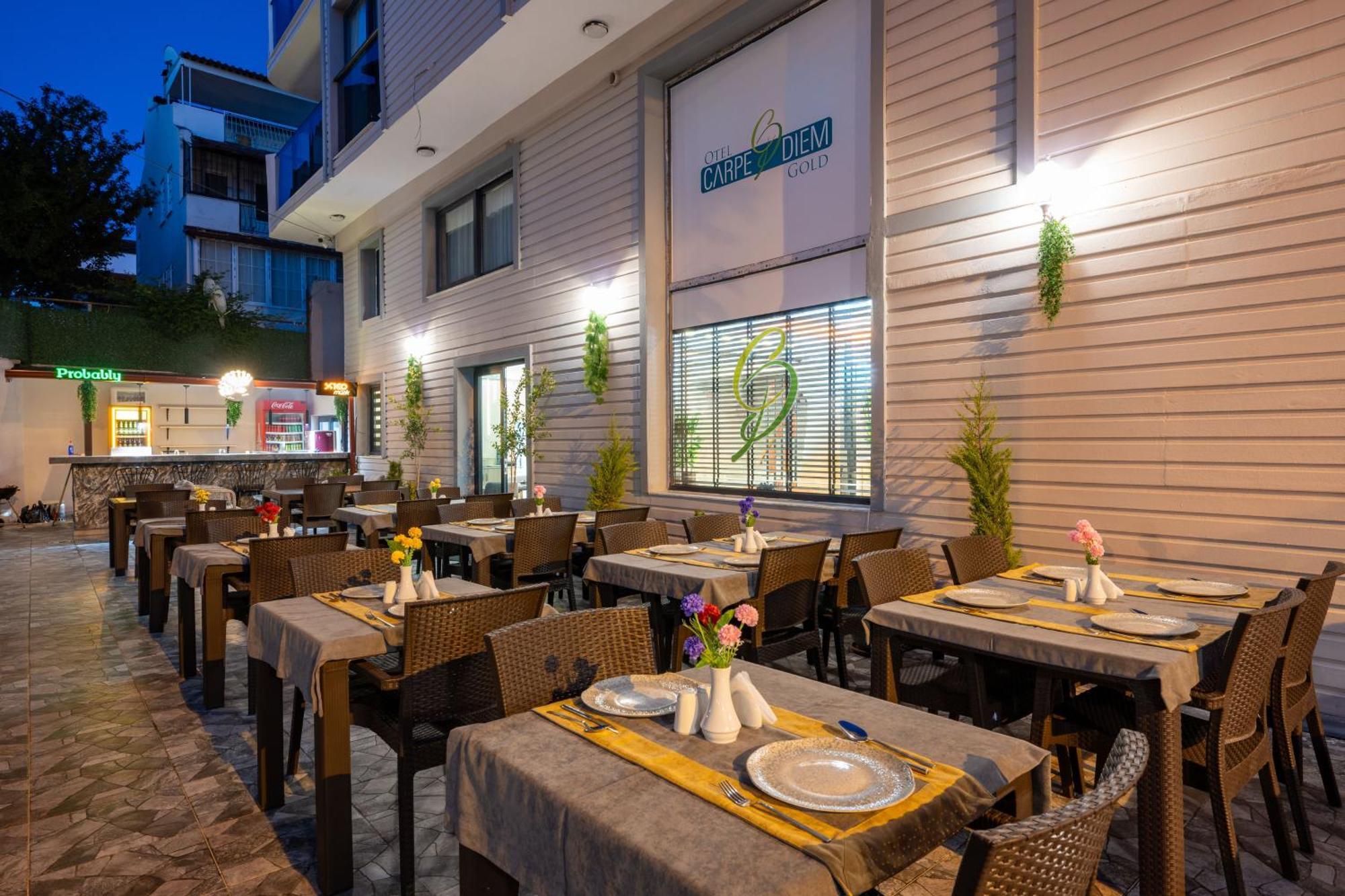 Otel Carpediem Gold كوشاداسيه المظهر الخارجي الصورة