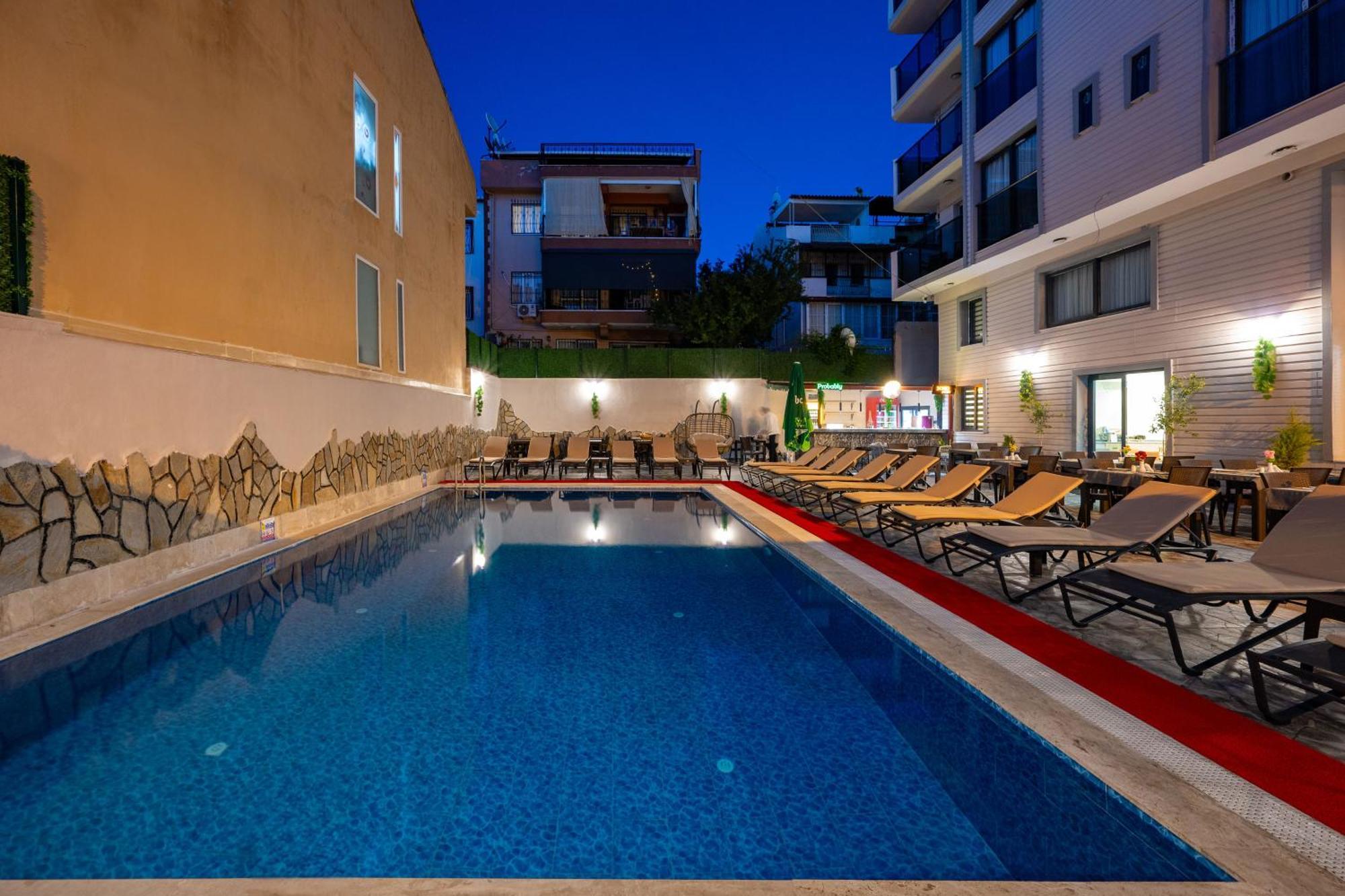Otel Carpediem Gold كوشاداسيه المظهر الخارجي الصورة